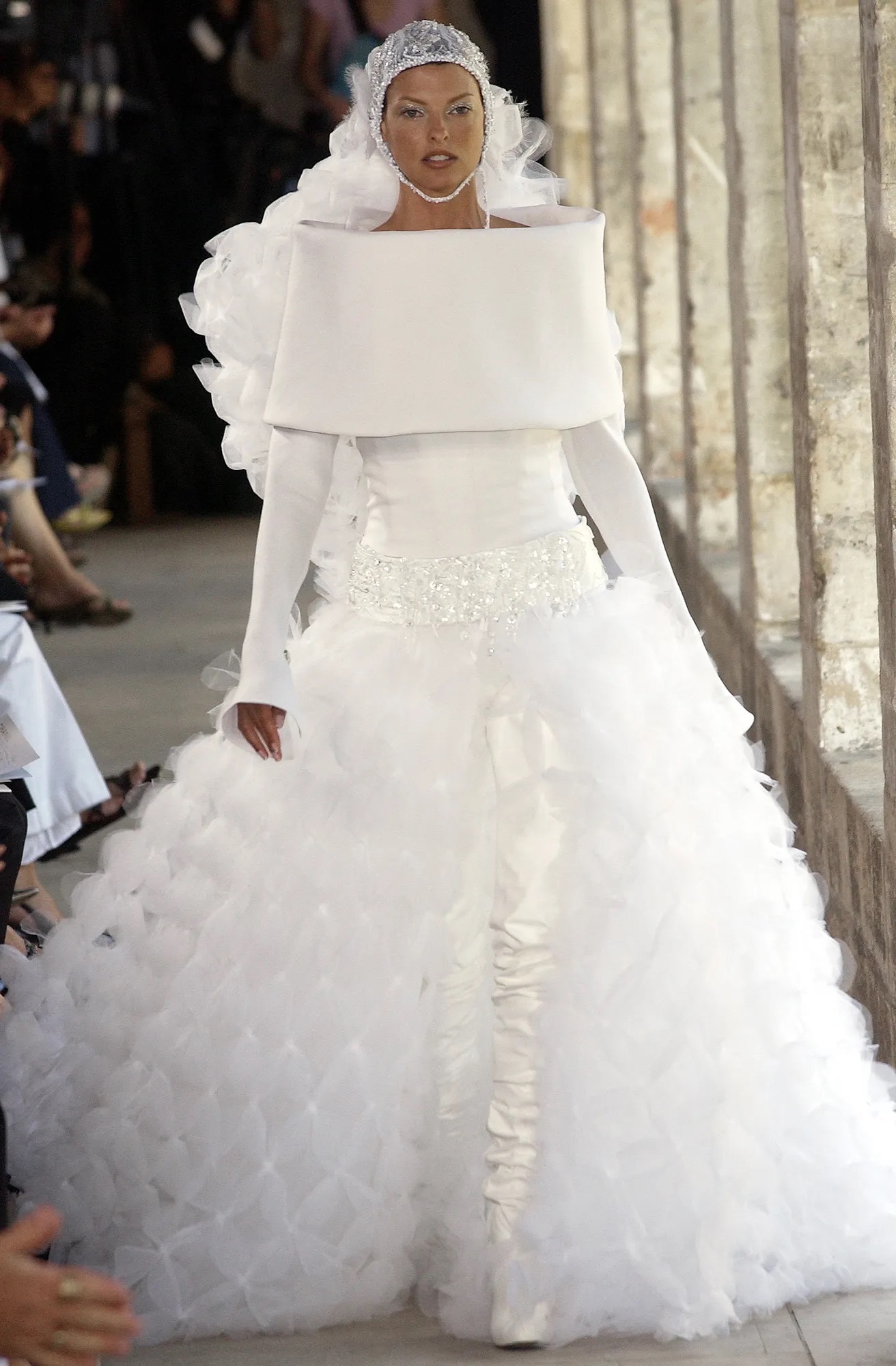chanel-fall-2003-couture-00630h