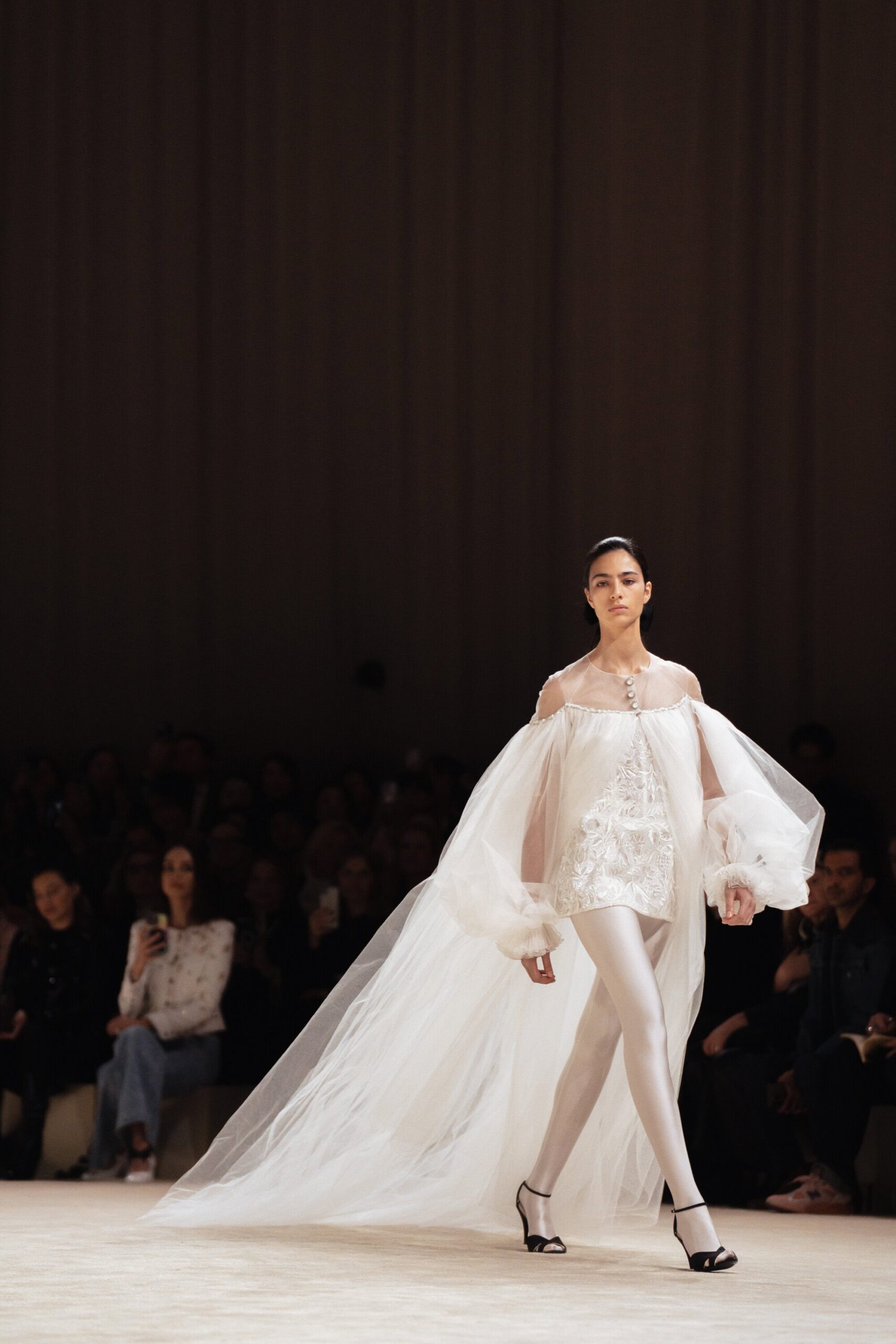 chanel_ss-2024-hc_show-ambiance_copyright-chanel-7-HD-scaled