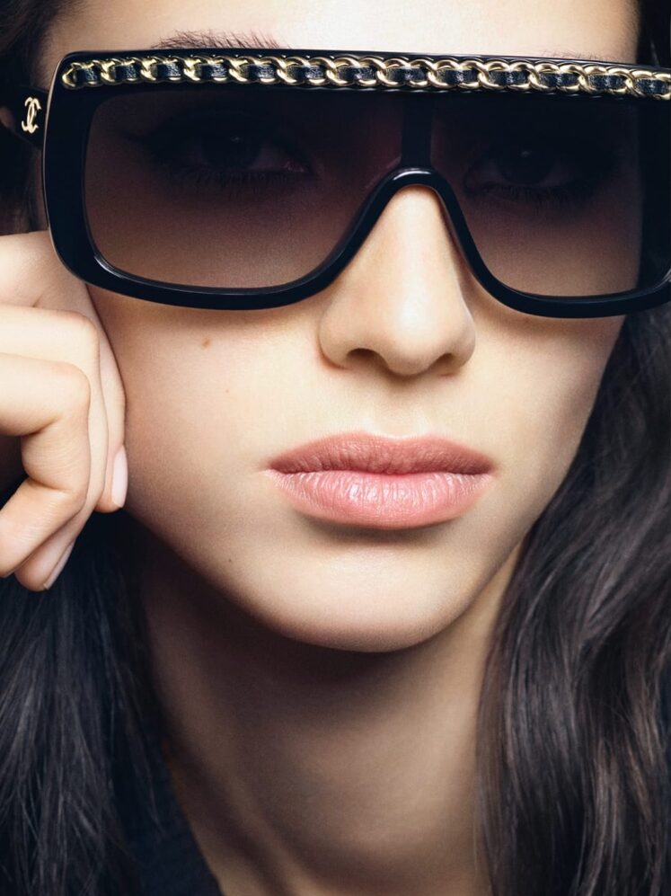 Chanel-Eyewear-Spring-Summer-2024-Campaign01
