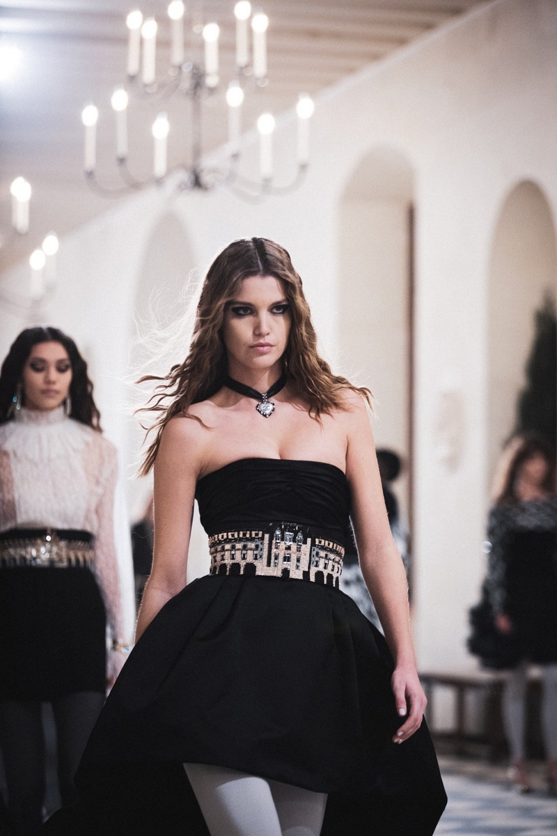 Chanel-Le-Chateau-des-Dames-2020-2021-collection-6
