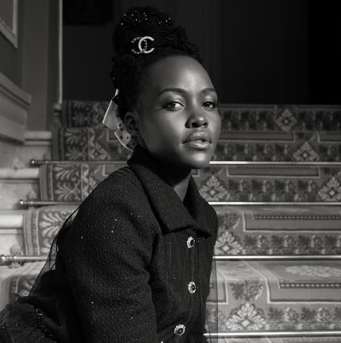 2025-04-29-chanel-cruise-lake-como-lupita-nyong-o-f1000916-rt-sepia-681223d2b15a9