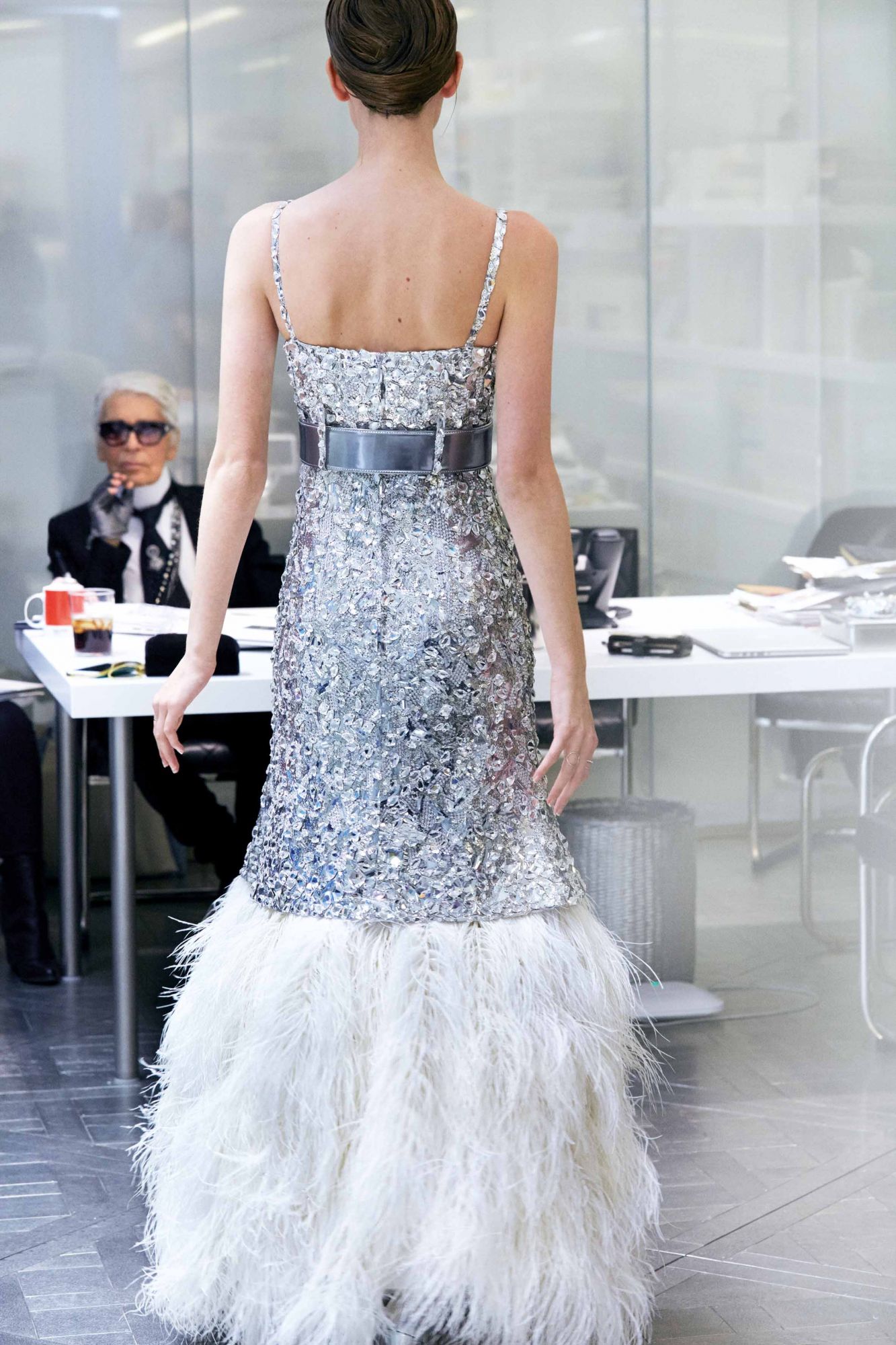 06095758-story-image-139054_cover_1333x2000