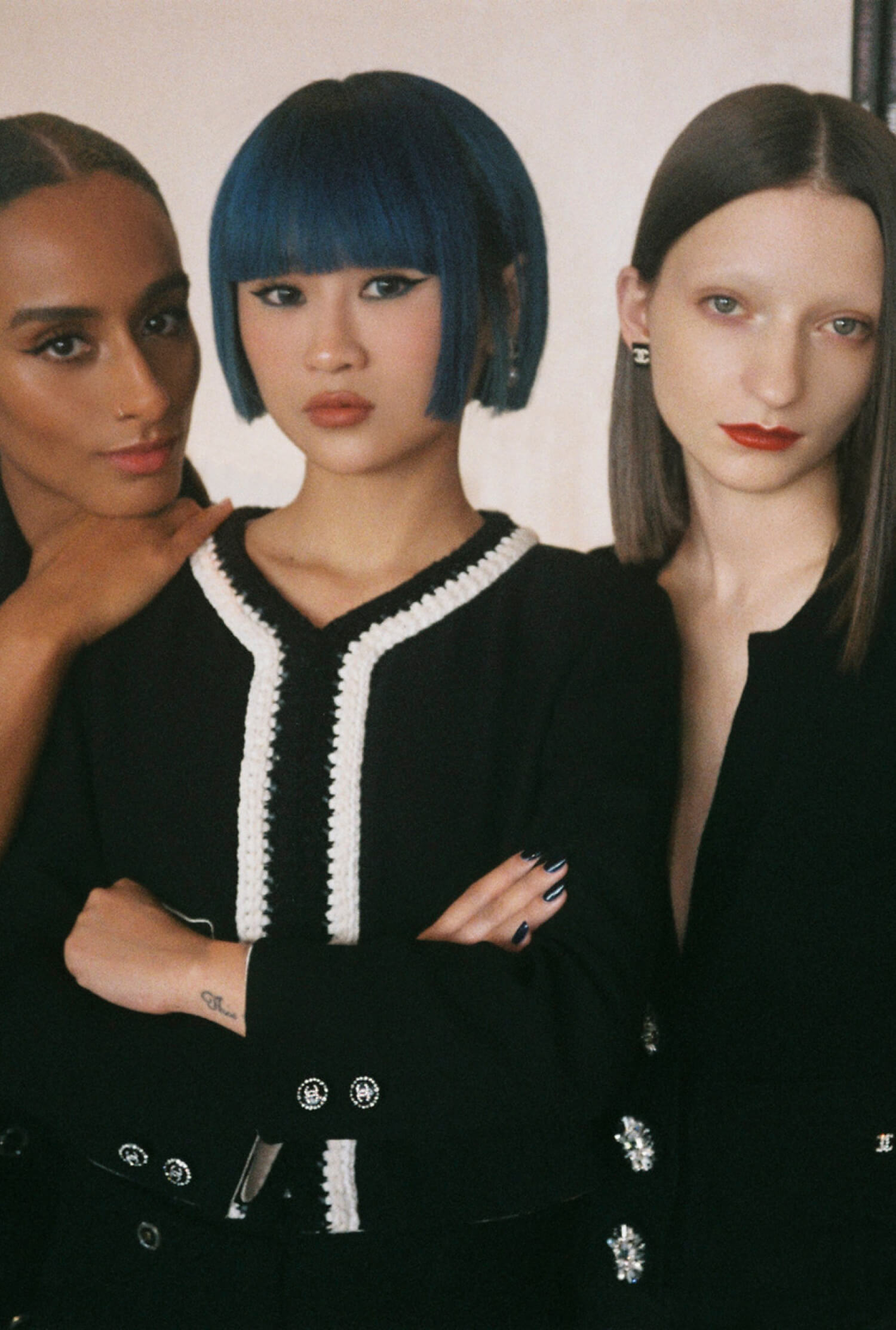 1665058651991-slidingheromobile2jpg_2224x1500