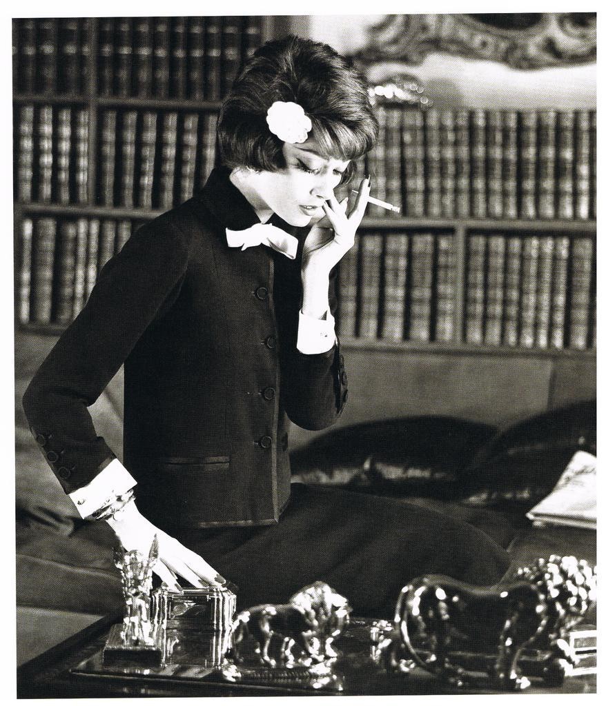 Marie-Helene Arnaud in suit by Chanel, Marie Claire September 1959