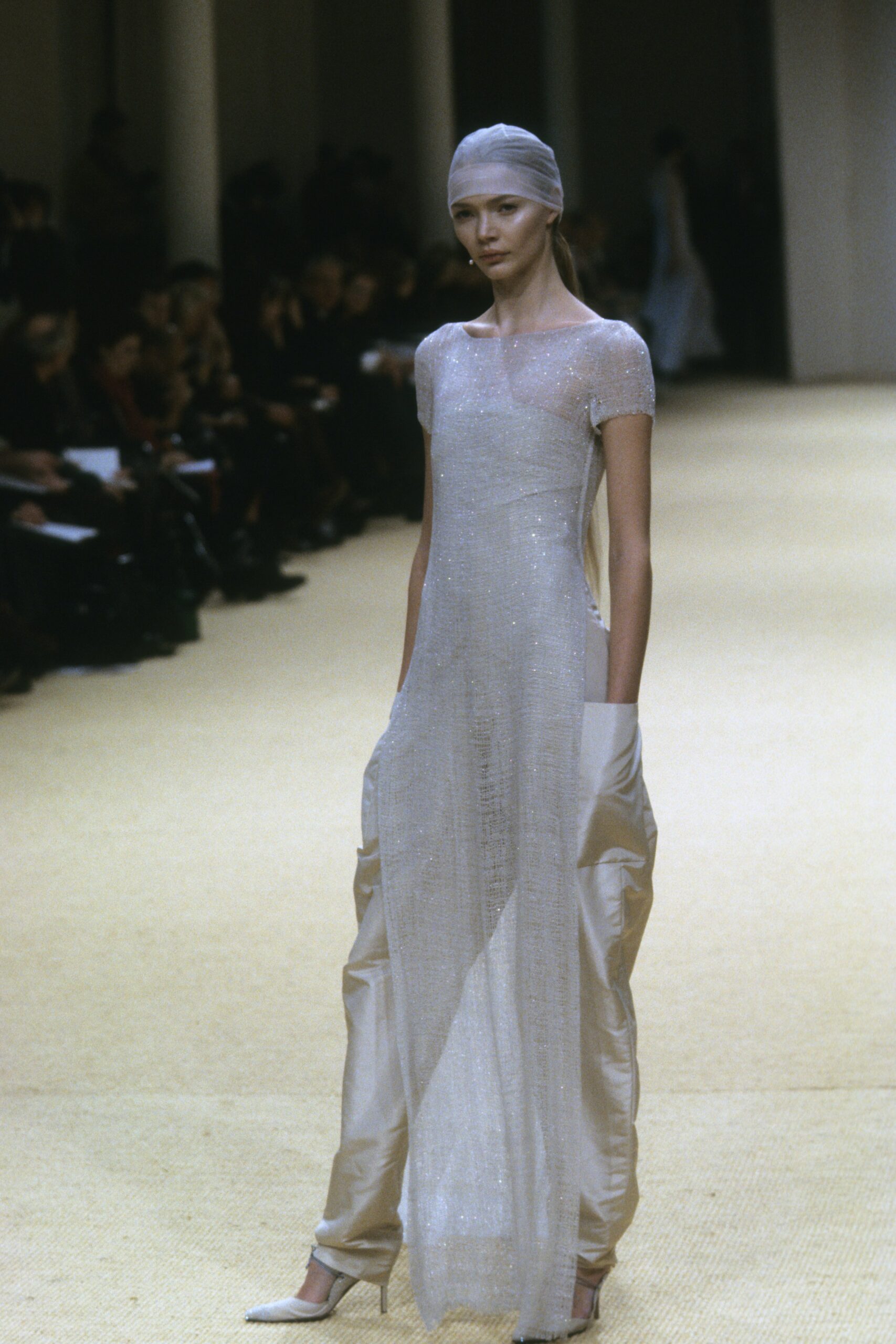 chanl spring1999 couture4