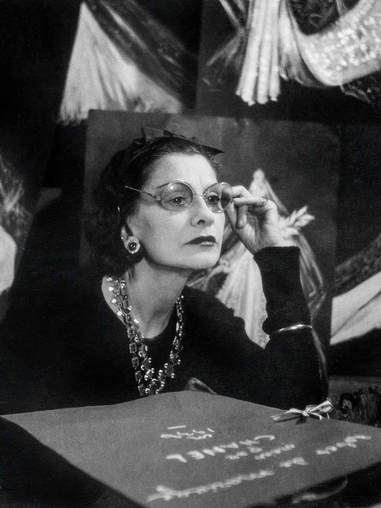 gabrielle-chanel-une-femme-qui-aimait-lire